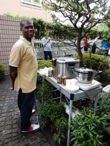 トーゴ,トーゴ大使館,ジュルス,目黒,バザー,日本トーゴ友好協会,ナチュテ キンケリバ,トーゴビール,フラッグ,キャッスル