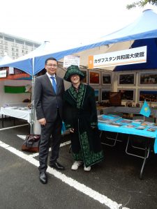 港区,みなと区民まつり,国際友好広場,ボリビア,ジョージア,カンツィ,ボスニア・ヘルツェゴビナ,ガーナ,ワイン,カザフスタン,リトアニア ,ドミニカ,アフガニスタン ,スロベニア ,ウズベキスタン,大使館,マダガスカル,モルディブ