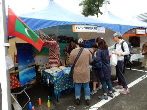港区,みなと区民まつり,国際友好広場,ボリビア,ジョージア,カンツィ,ボスニア・ヘルツェゴビナ,ガーナ,ワイン,カザフスタン,リトアニア ,ドミニカ,アフガニスタン ,スロベニア ,ウズベキスタン,大使館,マダガスカル,モルディブ