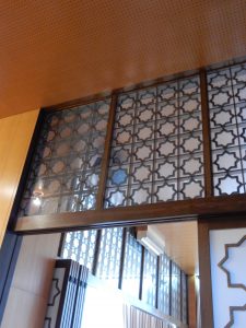 イラン,大使公邸,ペルシャじゅうたん,AAハラール,VENUS8,オリーブオイル,ポプソ,アーシェレシュテ,ゼリーフラワー,