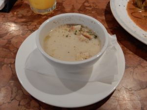 トーゴ,赤坂,エコロロニョン,トーゴ料理,トーゴビール,キャッスル,フラック,大使,アジンデシ,イェベセ